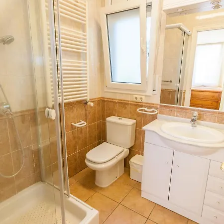Spacious Holiday In L Escala With Private Pool *