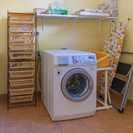 Spacious Holiday In L Escala With Private Pool Hébergement de vacances